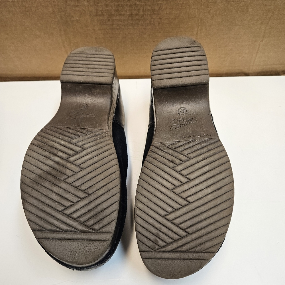 Dansko Brenna Clog- Black sz 37